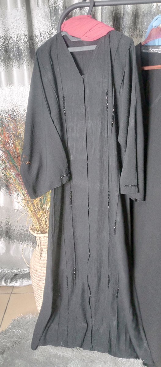 Stylishlymodestglam tweet media