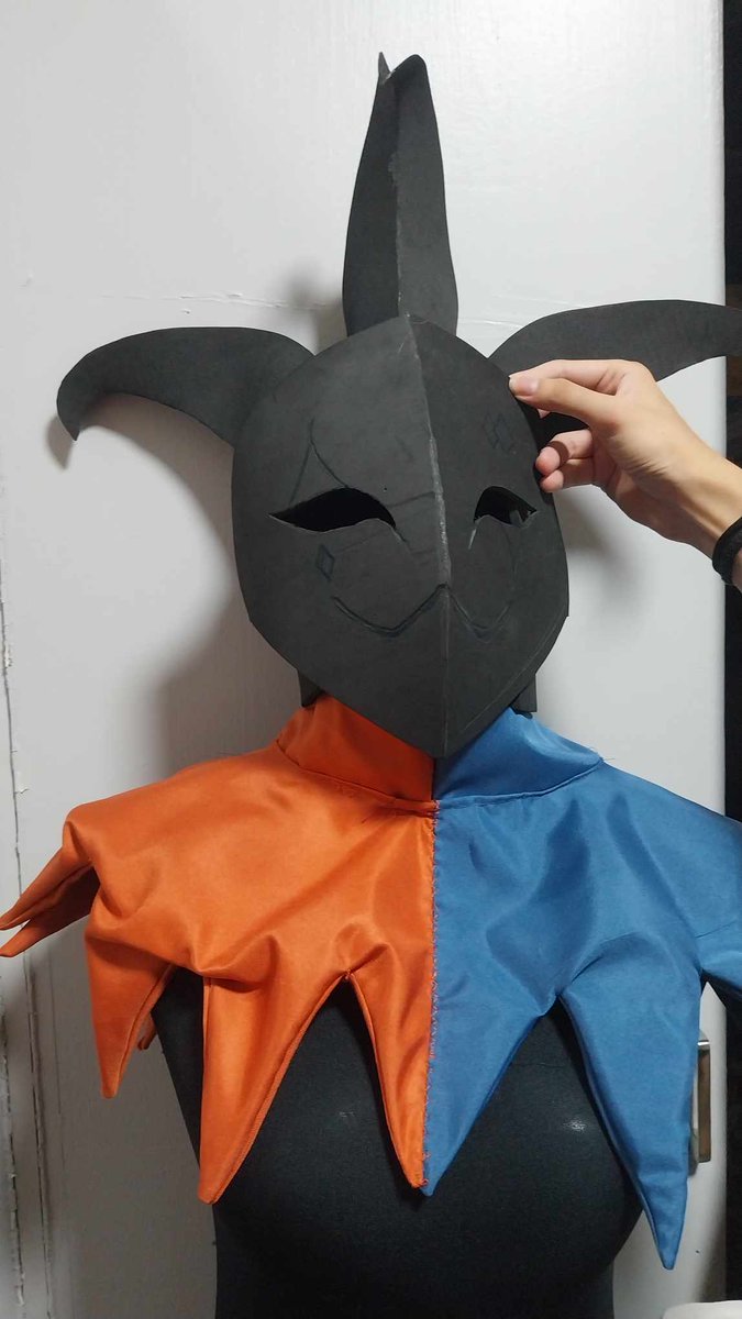 adrentik's tweet photo. a bit delayed on posting progress because I had to cram some costjme peices. but here is the jester knight i am helping to make for my girlfriend for #RenfairePH https://t.co/BpmfIZV6Gc
