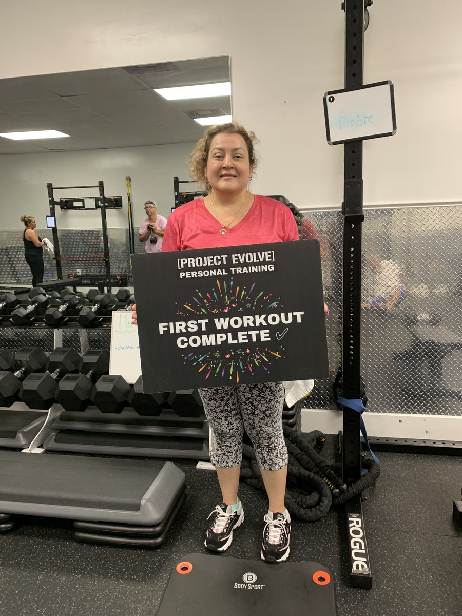 projectevolve_'s tweet image. HUUUGE SHOUTOUT to Andie for CRUSHING her first workout with us this morning! We are so proud of you for pushing it this morning!
.
.
#firstworkout #naplesfl #personaltrainer #personaltraining #floridafitness