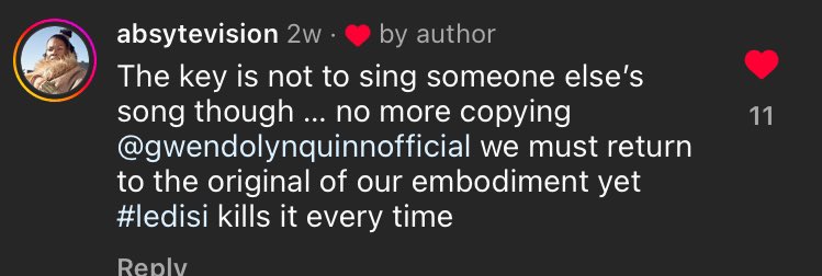 AbsyteForever's tweet image. Hmm 2 weeks ago …. Who’s copying who? Hmm 🤨 but that’s over lol 🤣 enjoy 💋♥️💋♾️