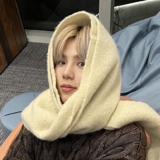 suhotaro's tweet photo. @TheOO1NKs @eunveok Oink oink! 🐷 

Happy birthday to our RIIZE Eunseok (@eunveok)!
Wish you all the best! 📷📷📷

#HAPPYEUNSEOKDAY 
#오늘의_탄생석_송은석 
#SilverstoneEunseokDay https://t.co/oUh6GSqTmi