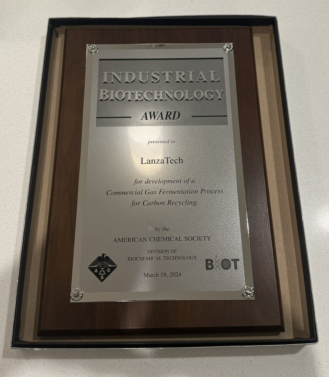 MichaelKoepke80's tweet photo. Humbled & honored for receiving the @ACS_BIOT #IndustrialBiotechnology award on behalf of the team at @LanzaTech! Proud to be part of such an amazing team that managed to commercialize #GasFermentation & following an impressive list of #BioTech innovations that changed our lives! https://t.co/h8tIrl5Ztb