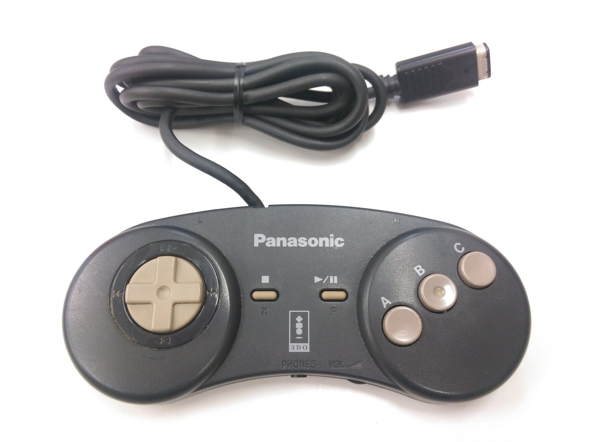 hiropapa00's tweet image. 3DOは1994年の32ビット次世代ゲーム機戦争の口火を切ったハードで、一番早く発売されました。ただ、54800円という高額な価格設定（これでも発表当時より値下げしている）とソフトラインナップの弱さで苦戦を強いられることとなりました。 #3DO