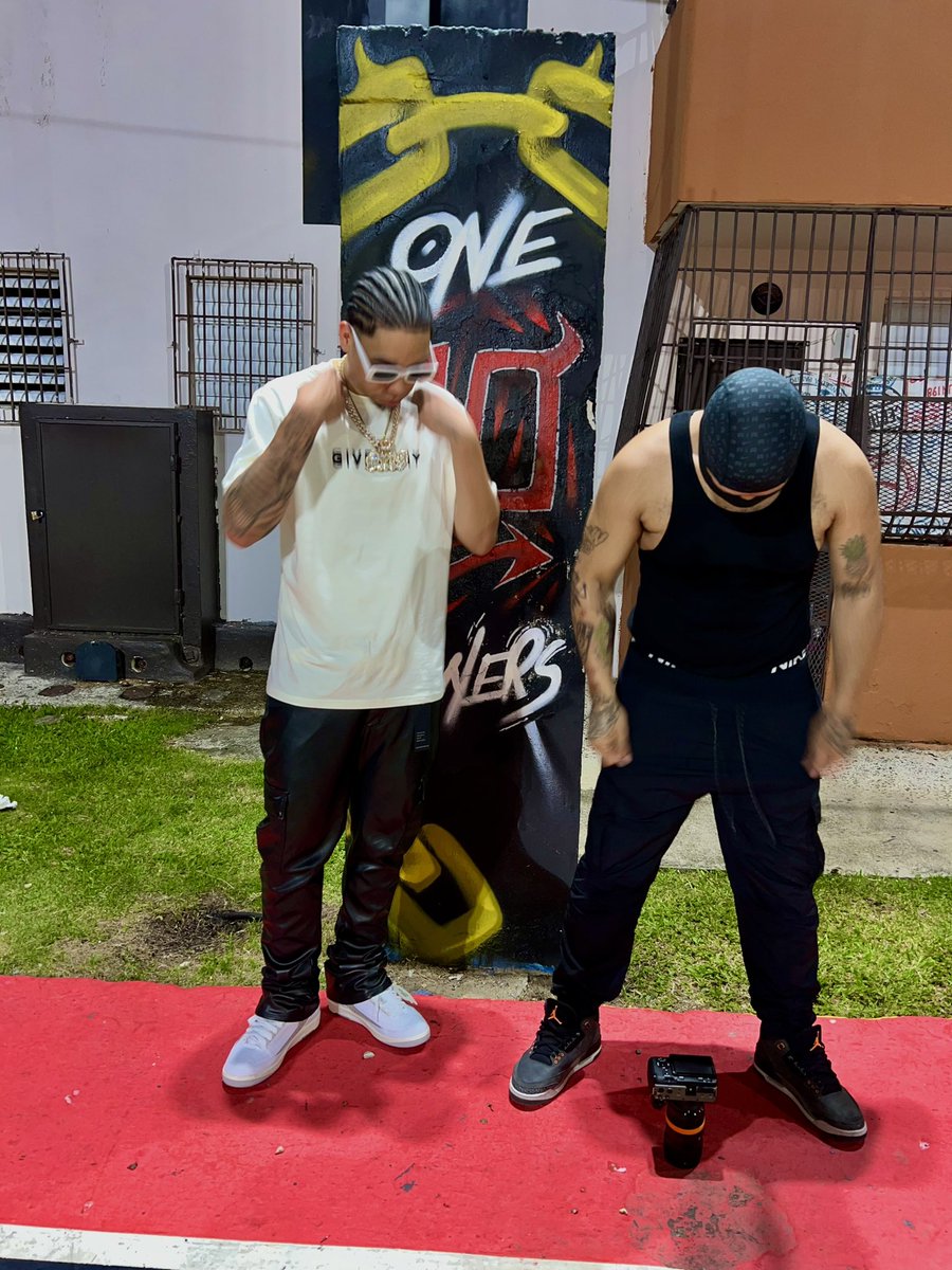 _Ishma10's tweet photo. Tip Toe 🍾💯 https://t.co/WyihM3kVYP