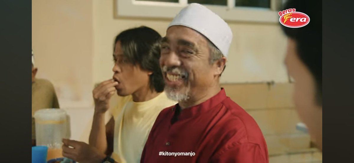 AydanAriff's tweet photo. Lawak betul tengok iklan puasa baru ni😂😂😂
#kitonyomanjo
https://t.co/Qivt3KKiXD https://t.co/OJjDVmXIAJ