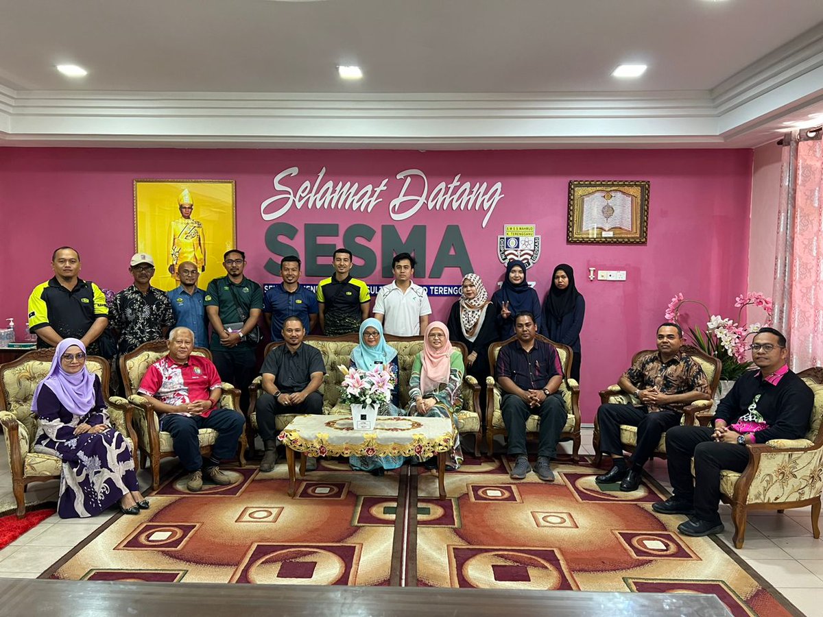 KualaNerusJKR's tweet photo. 14-03-24 | Kunjungan Jurutera Daerah ke Sekolah Menengah Sains Sultan Mahmud, Terengganu untuk Facilities Condition Assessment (FCA).
@HasliJKR @MahzanNik https://t.co/NI08Sm5My6