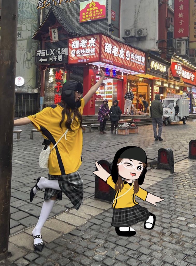 hello, everyone! i’m an artist and i made this mini maloi 🥺 #bini #bloomtwt