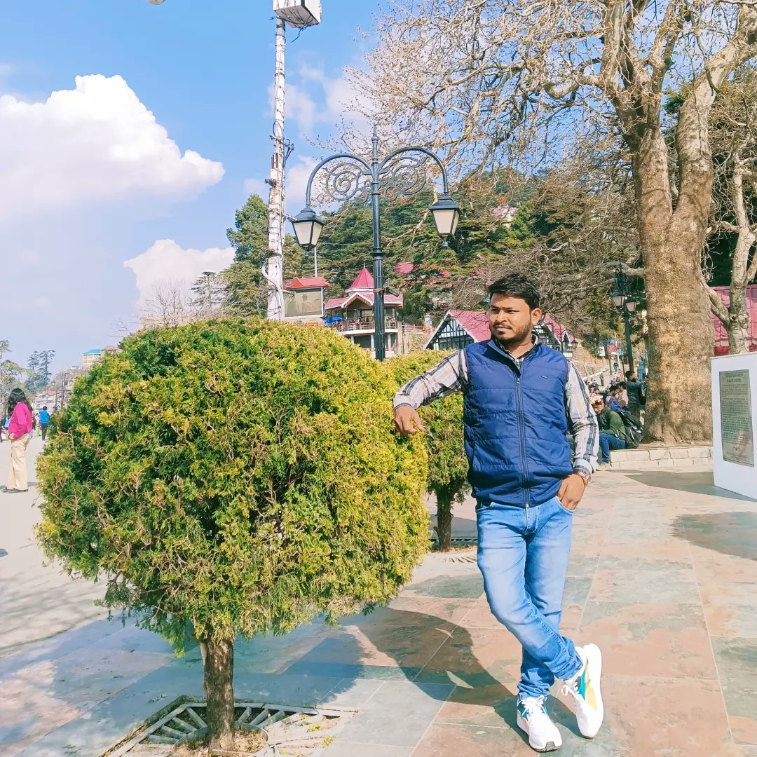SfiSuraj's tweet photo. #NewProfilePic https://t.co/aFGpXQGWRr