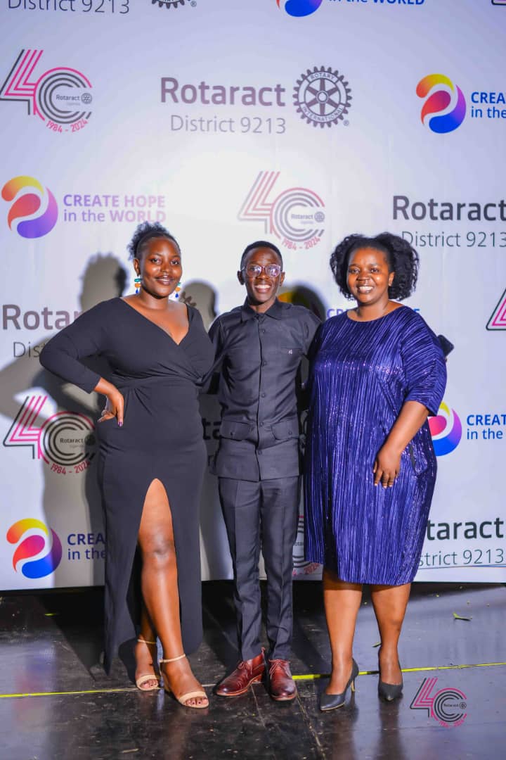 rctlakevictoria's tweet photo. Photographic evidence that we enjoyed the #RotaractUGAt40 dinner. https://t.co/lRYaNi6a3J