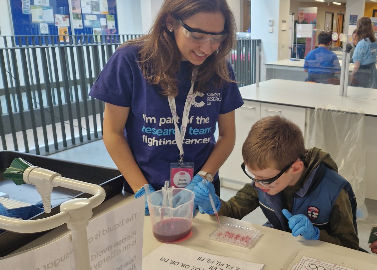 We had a FANTASTIC time at @Cambridge_Fest Big Biomedical Campus day!🌟🔬 Our staff volunteers loved meeting young scientists in the #CamFestCancerZone 🧪 We'll also be at the Family Weekend with lots of fun activities, including our pipetting challenge, this Sat 25 & Sun 26th!