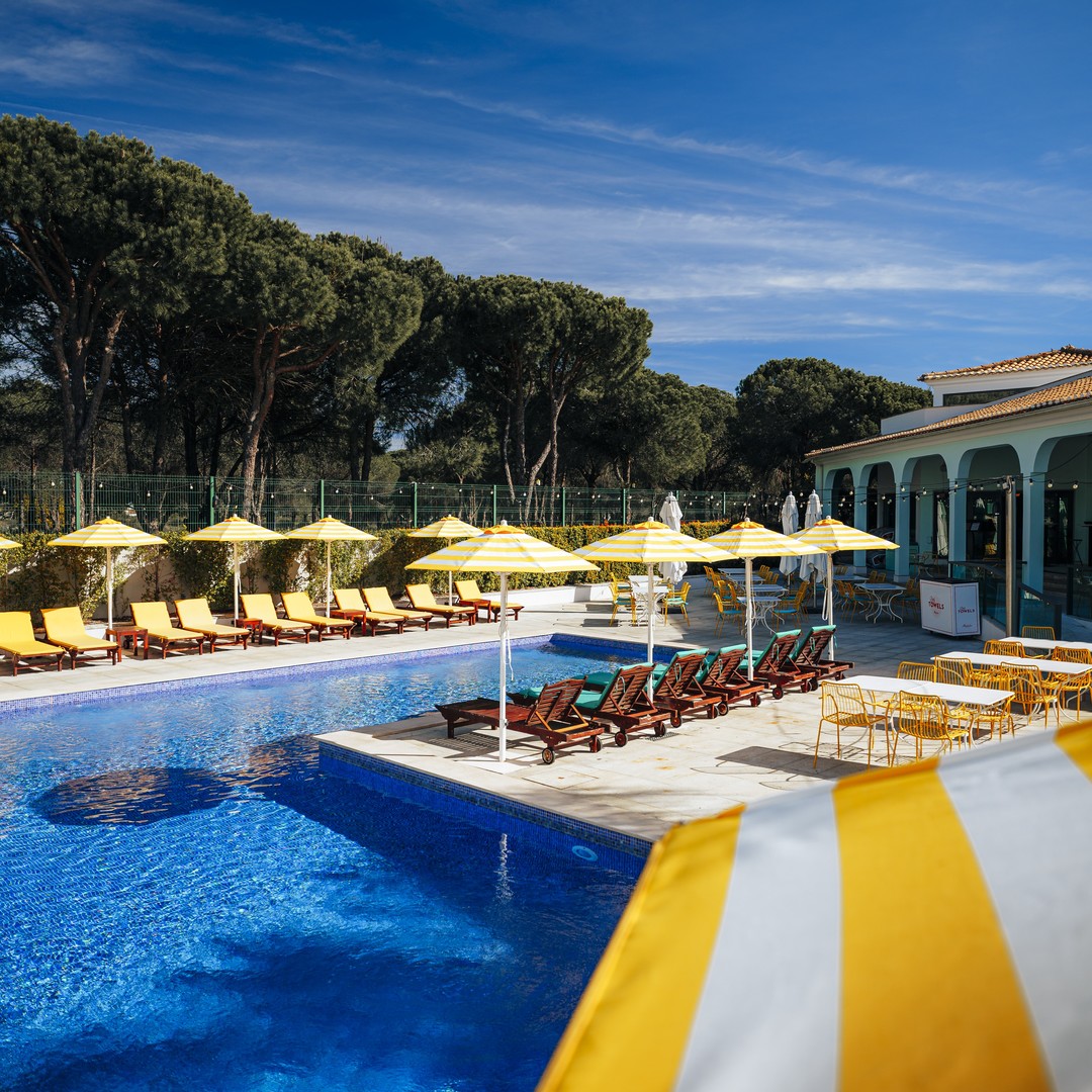Hey Spring! ☀️🌸 Get ready for an average of 20°C waiting for you! #themagnoliaescape