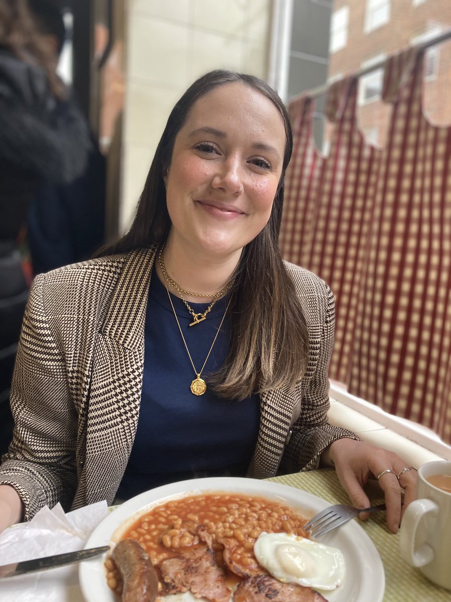 Charlotte Bush tweet media