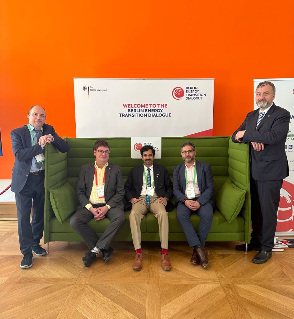 It’s always an honor to take a seat on the @greensofa_betd with friends & colleagues from international partner associations. We are delighted that high-ranking representatives of our Indian partner @NSEFI_official are in Berlin, including CEO Mr Subrahmanyam Pulipaka. #betd24