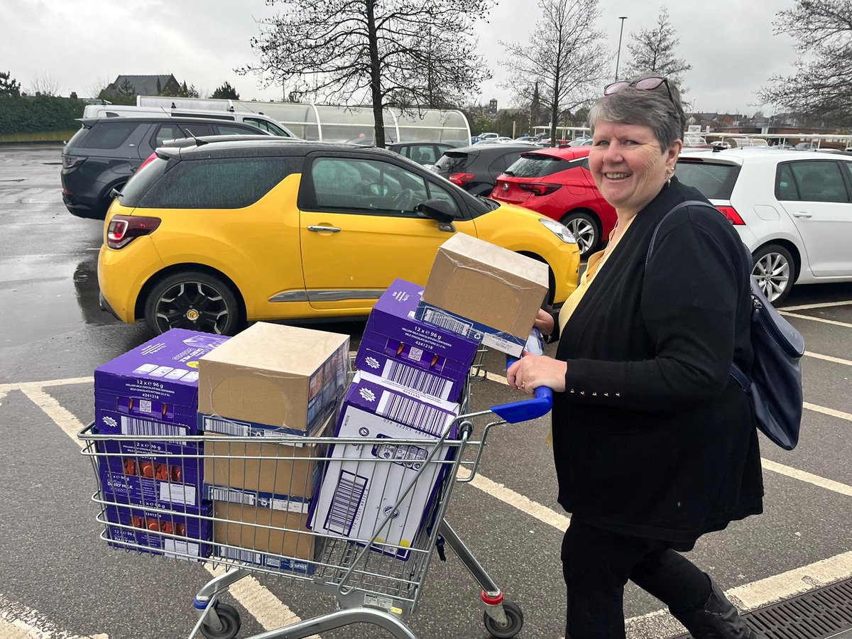 Riddings Jnr School (@riddingsjnr) on Twitter photo Collecting Easter eggs today for โฆ<a href="/OscariCafe/">OSCARI SOCIAL CAFE</a>โฉ and made possible by the generosity of โฆ<a href="/RiddingsJnr/">Riddings Jnr School</a>โฉ staff who together donated ยฃ150. We hope they add a little joy in our community this Easter. Thankyou for organising it Mrs P youโre a ๐ ๐โฆ<a href="/embarkfed/">Embark Federation</a>โฉ Collecting Easter eggs today for โฆ<a href="/OscariCafe/">OSCARI SOCIAL CAFE</a>โฉ and made possible by the generosity of โฆ<a href="/RiddingsJnr/">Riddings Jnr School</a>โฉ staff who together donated ยฃ150. We hope they add a little joy in our community this Easter. Thankyou for organising it Mrs P youโre a ๐ ๐โฆ<a href="/embarkfed/">Embark Federation</a>โฉ