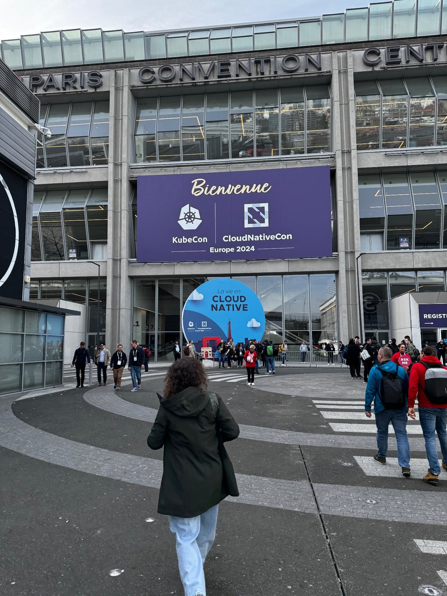SFEIRLux's tweet photo. We are here 👨‍💻🧑🏻‍🔧 https://t.co/IgZpXBirP6