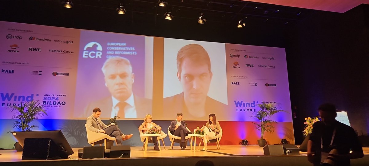 Martin Kooiman (@serverloos) on Twitter photo As long as <a href="/EU_Commission/">European Commission</a> is not making sure data of the companies can and must! be shared, we will always lose new technology advantages like prediction. I wonder how #Windeurope can answer on this... As long as <a href="/EU_Commission/">European Commission</a> is not making sure data of the companies can and must! be shared, we will always lose new technology advantages like prediction. I wonder how #Windeurope can answer on this...