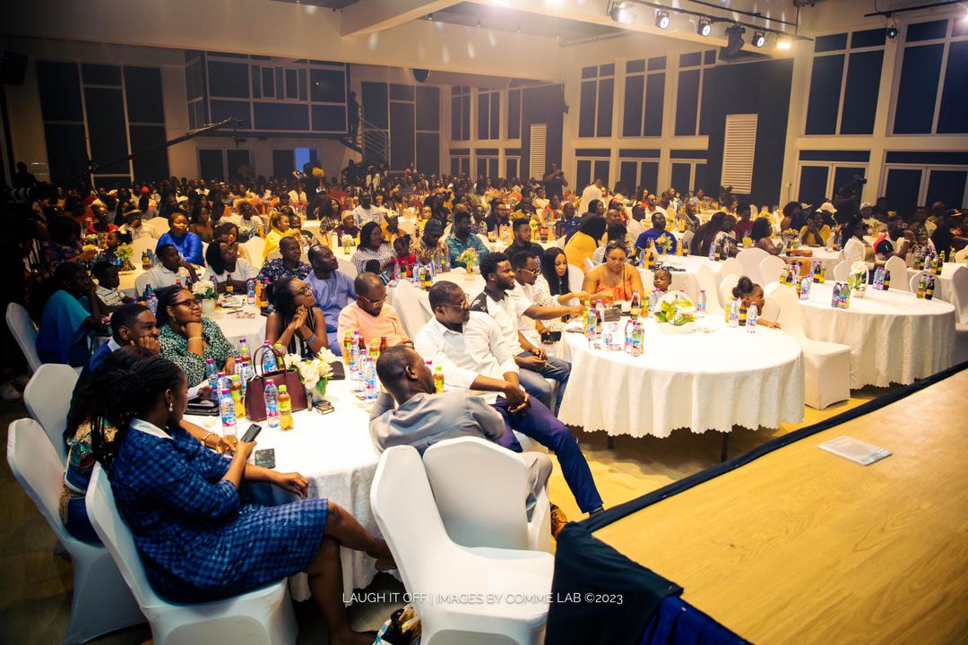 kubilivepost's tweet photo. #KubiLive: Just because it’s Wednesday this is to appreciate our beautiful ladies who filled in our auditorium for #LAUGHITOFF2023! This year come in full #LAUGHITOFF2024 with @parrotmouth. Our single men need wives to marry 🤣

#LaughItOff2024 
#ParrotMouth 
#ThisApril 
#Comedy https://t.co/CZX5iektHa