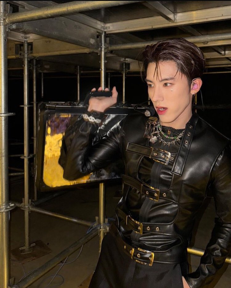 ericnohn's tweet image. 