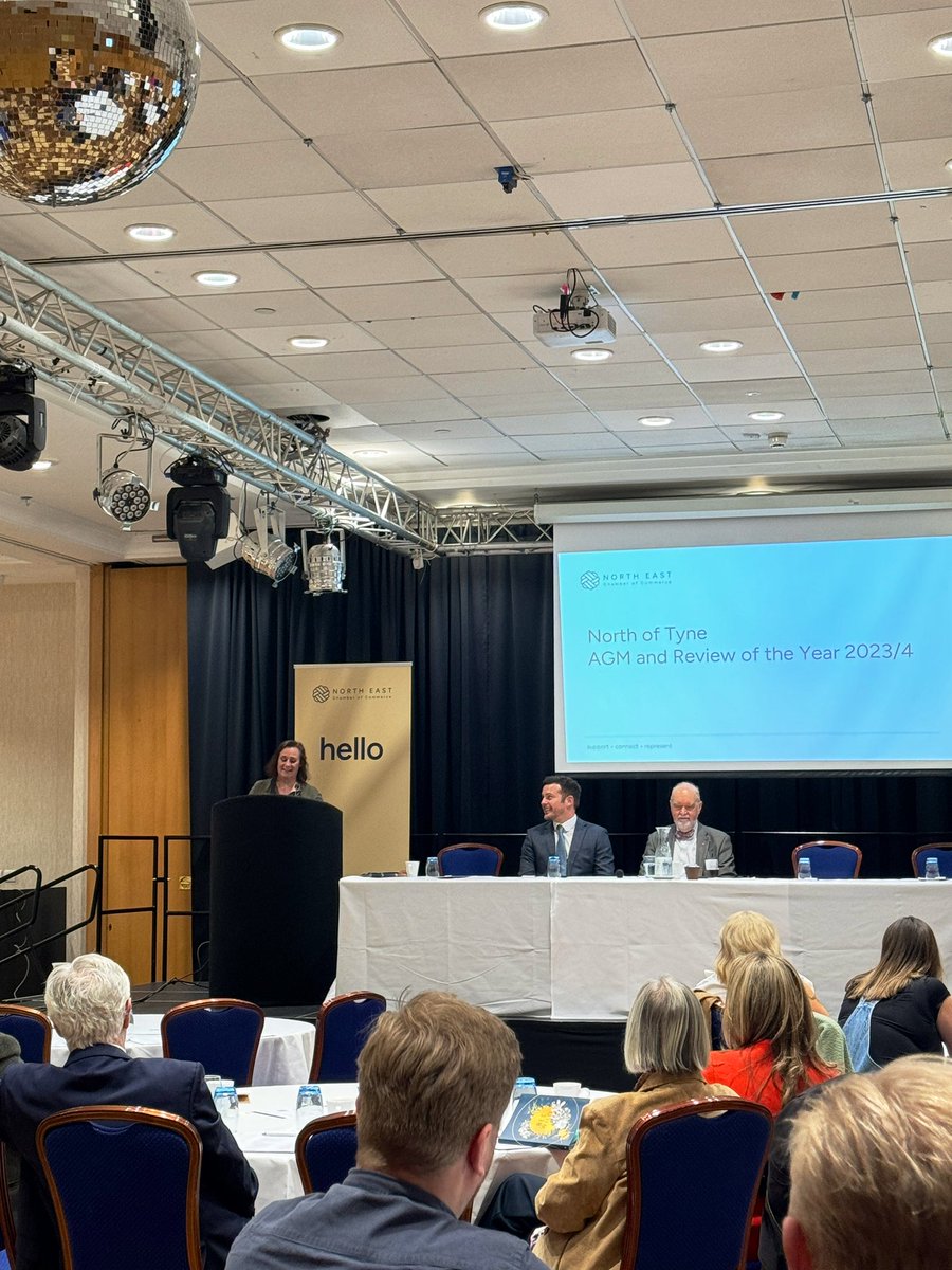 The chair for this morning’s event is the lovely <a href="/neilatembark/">Neil Barker</a> from emBark Architecture alongside our host, assistant director of policy @NEEChamberRache