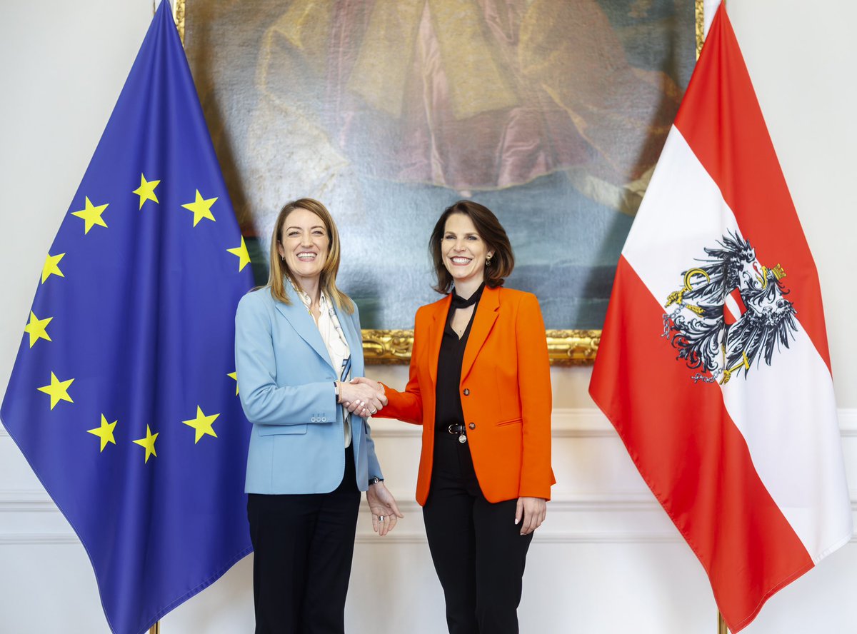 Always nice to welcome my dear friend @RobertaMetsola to Austria. Europe needs strong women like her, especially in difficult times. This year, the EU is facing a turning point. I am particularly pleased that Roberta is supporting our initiative 'Our Europe. Our Election.' to…