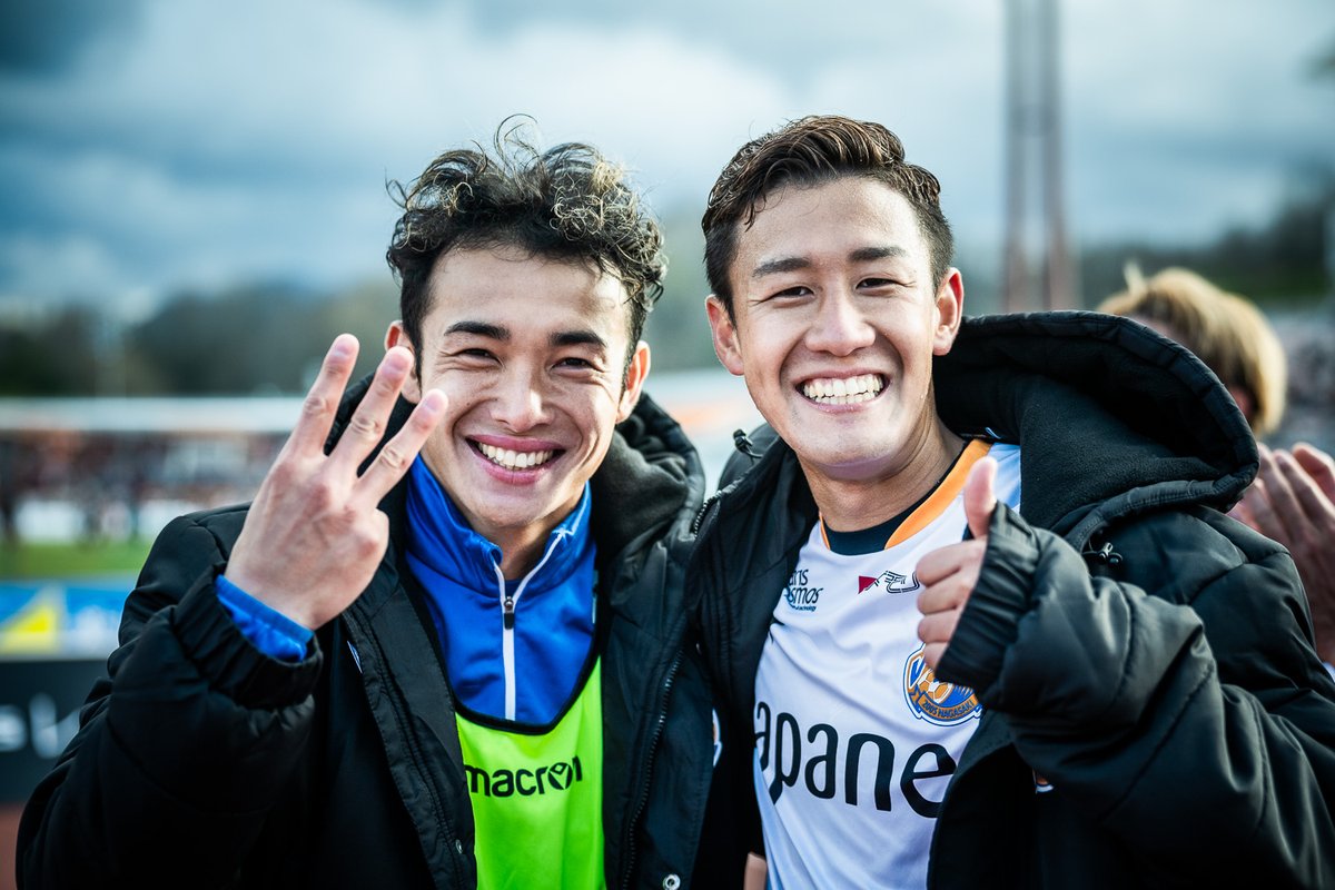 🔷🔶 𝙎𝙈𝙄𝙇𝙀😊📸 #vvaren #Jリーグ #愛媛長崎