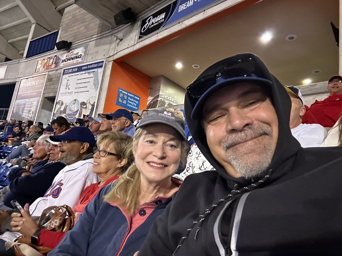 bobmule's tweet image. Watching the Mets in Spring Training last night at Clover Field.  Lots of memories of 1969.