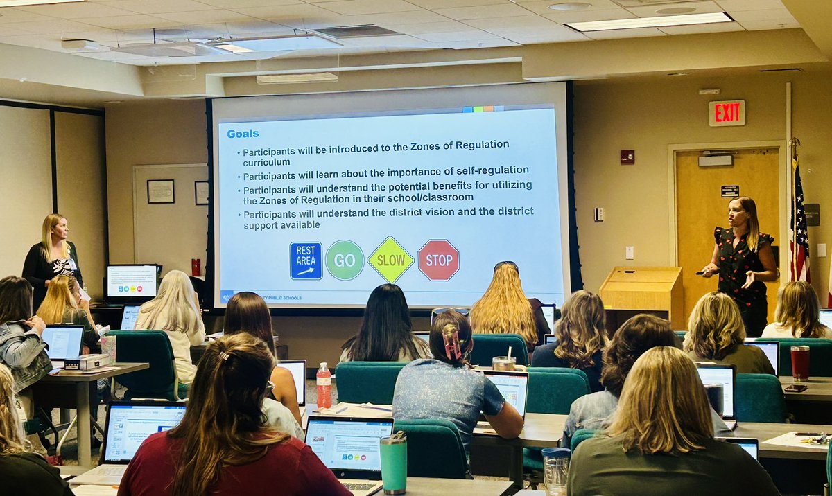 emilykafle's tweet photo. @4Sameks presenting on zones of regulation to our amazing CCPS elementary assistant principals. 
@CollierPBIS https://t.co/0I8w93jpHR