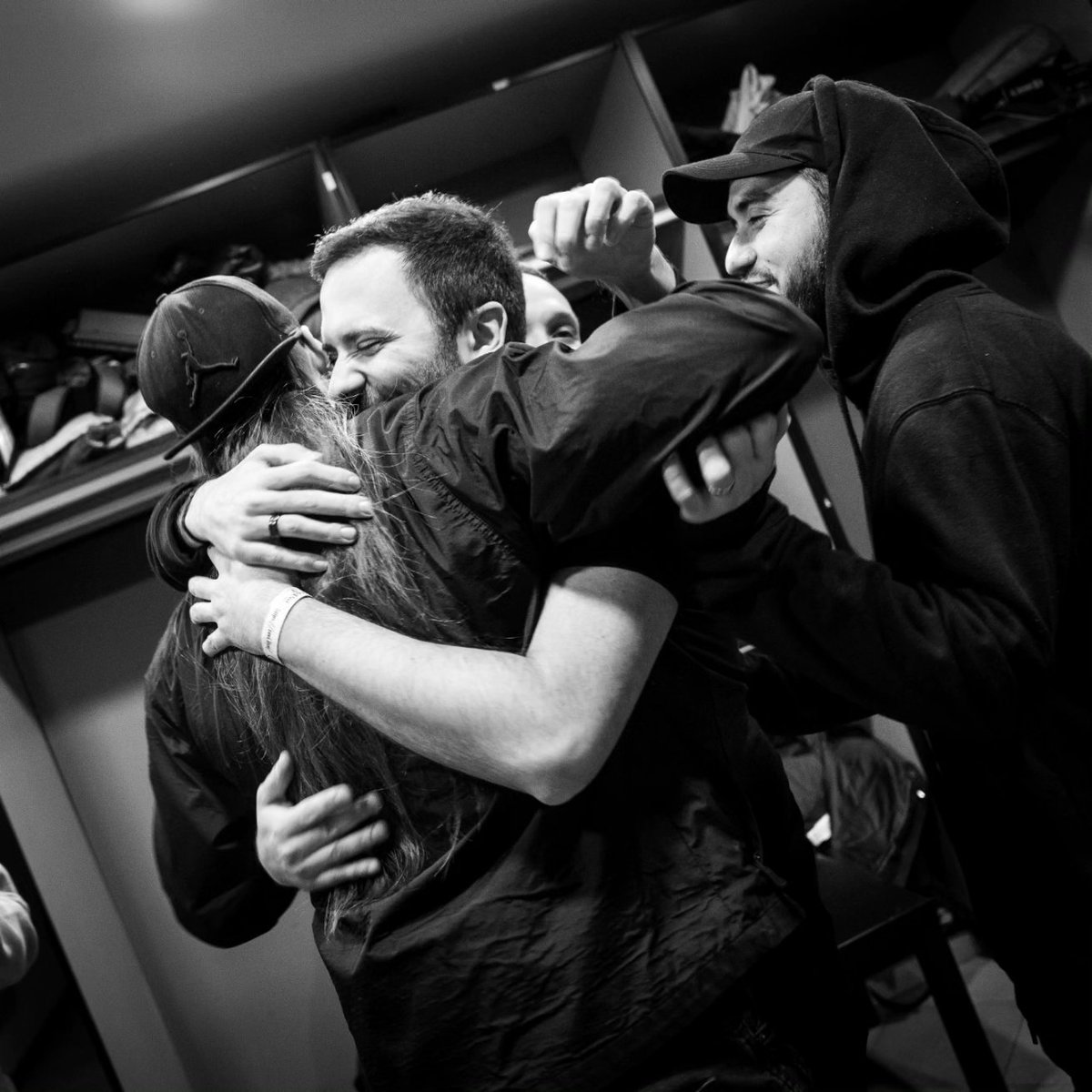 🔥DAMNED DARK FESTIVAL 🔥
.
🕸️ 02.03.2024 🕸️
.
🎤@ugly_cxr3 🎤
.
Pic by 📸 @mctphoto 
#vocal #band #wtof #wheretheoceansfall #metalcore #madrid #lights #lightson #pic #picoftheday #photo #photography  #photooftheday  #clean #scream #voice #vocals #singer