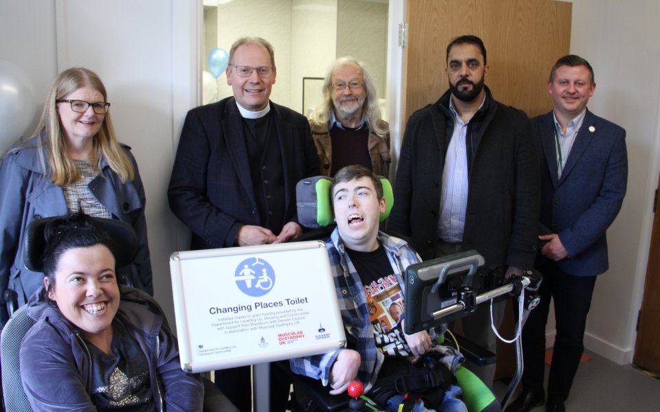 Great news for users of Changing Places toilet facilities! There are more of these facilities, which support people with mobility-limiting disabilities, on the way in Blackburn with Darwen. @ChangingPlaceUK @bbcathedral @rovers theshuttle.org.uk/great-news-for…