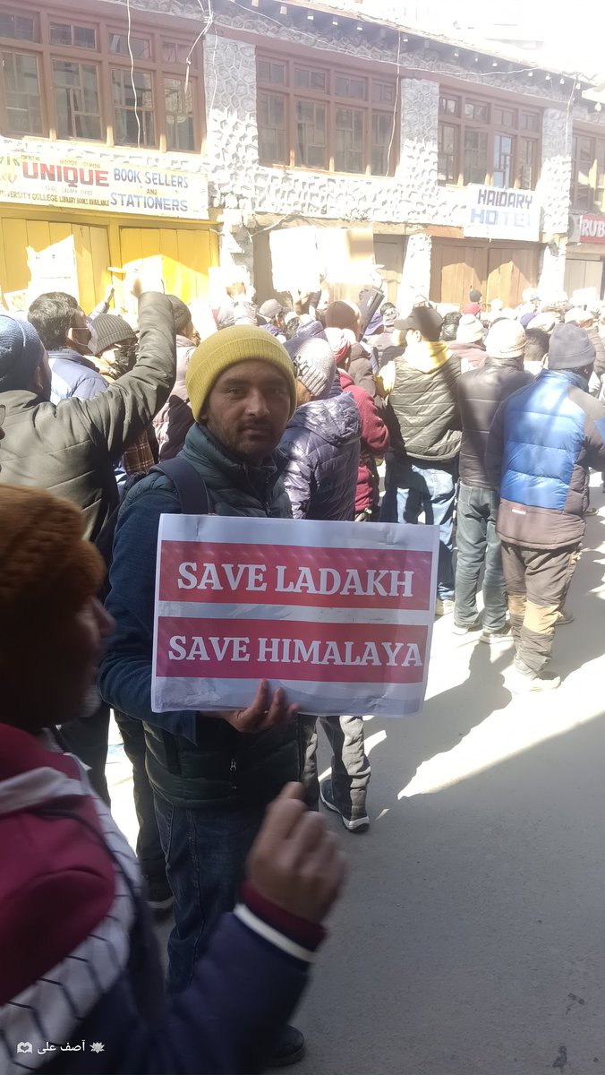 Protest in #Kargil demanding statehood and sixth schedule.

#SaveLadakh #sixthscheduleforladakh 
#statehhoodforladakh