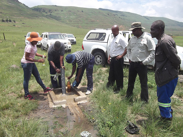 BusinessNewsCT's tweet image. As South Africa celebrates National Water Week from 20-26 March this year, it is important to recognise the country’s growing reliance on groundwater - cbn.co.za/industry-news/… #groundwater #pipelineinfrastructure #surfacewater @SRKConsulting