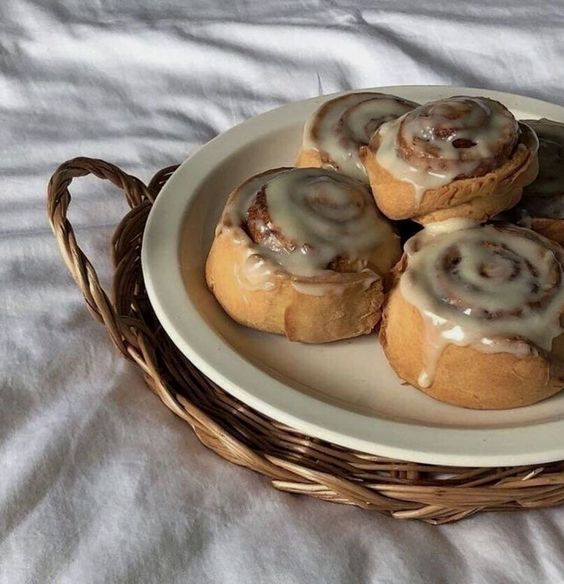 🥖 - on hiatus tweet media