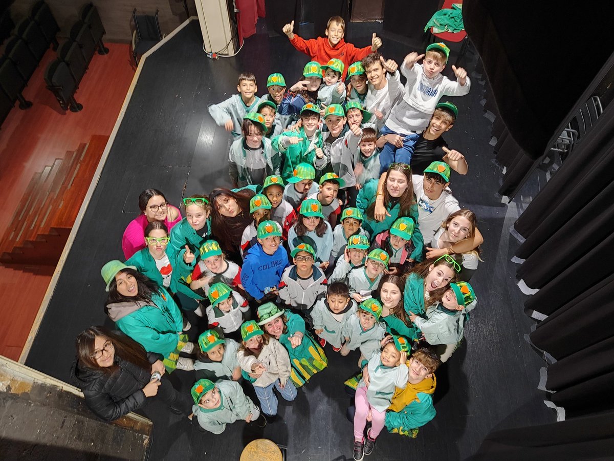 FEPSantRamon's tweet photo. Ahir l'assemblea verda es va reunir per avaluar a mig curs i planificar les següents accions: #upcyclingmaniacs #LaEcoLeague i #Brickbusters perquè... #sinoesaraquan #sinosomnosaltresqui #EscolesSostenibles @escolesXESC @esenred21 @ecoFEP @eco_FEP https://t.co/dVRdxZZvPE