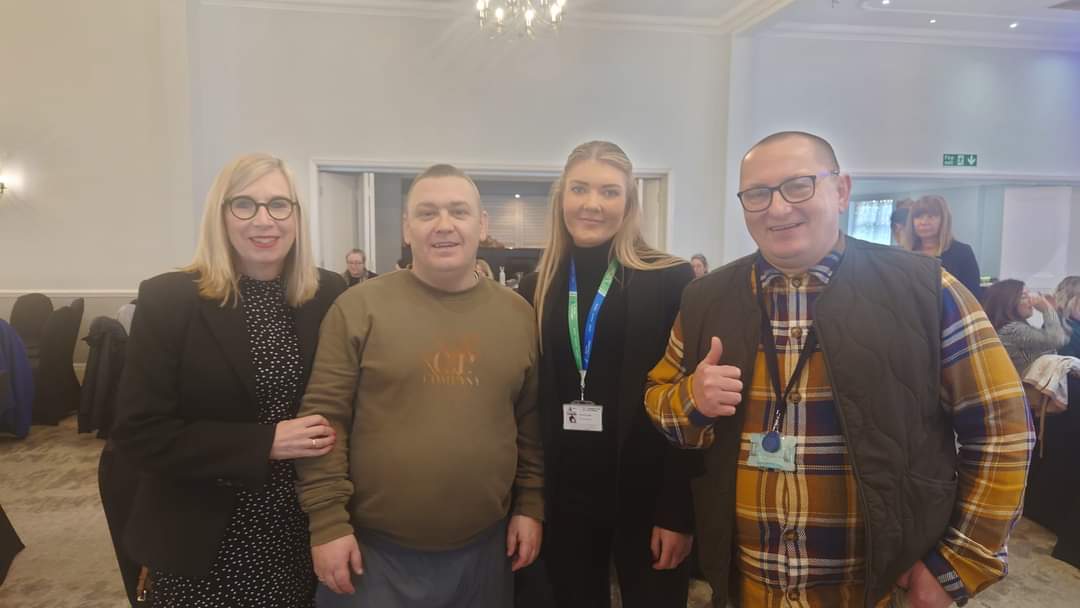 StevenB37704277's tweet photo. Great day at the violence reduction network with lived experience at the heart today ❤️  @Lads_Like_Us @glenn170279 @DirectorSueLVRN https://t.co/joXi5U9qh5