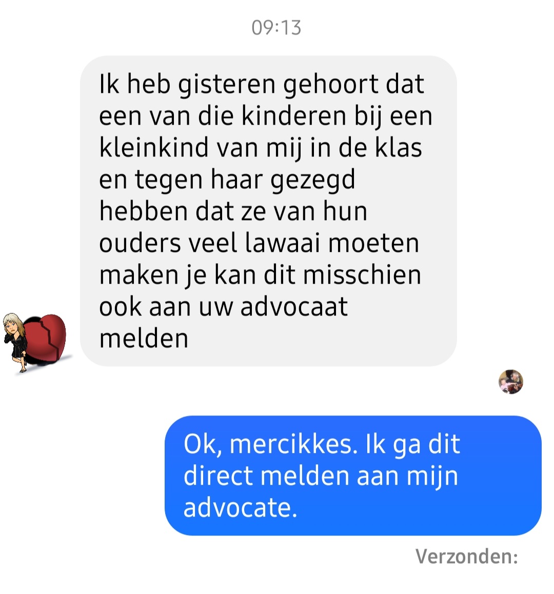 Toch erg als je jou kind zoiets oplegt, om andere mensen te pesten. Dan nog na 22:00 ,met een veel te hoge frequentie