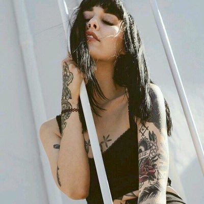 SassWithAFlame's tweet photo. #NewProfilePic https://t.co/l7bbUuTu8l