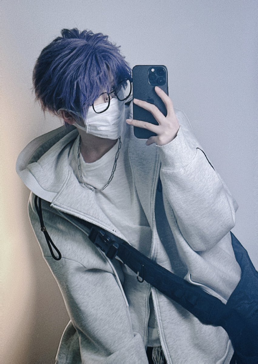 #LoveandDeepspace #恋と深空 #cosplay 
college boi
🎨👓🎓