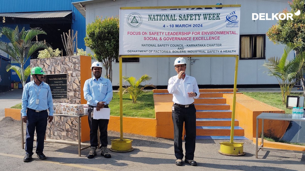 TakrafGroup's tweet photo. #TAKRAFGroup joined the nation in celebrating #NationalSafetyDay in #India. The team at the #DELKOR Product Center in #Bengaluru came together to take the #SafetyPledge, reaffirming their commitment to a safe workplace. 🦺👷💼 #safety More info here: https://t.co/9bepiV5qSD https://t.co/6dKAEj4iTs