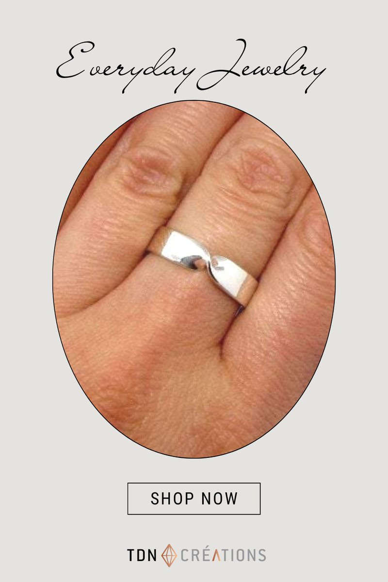 TDNCreations's tweet image. Discover the elegance of our Large Personalized Mobius Ring. 
tinyurl.com/2p93pacy

#TDNCreations #ring #personalizedring #mobiusring #personalizedjewelry #largering #jewelry #giftideas #madeincanada #supportlocalbusiness #jewellry #artisan #handcrafted #dreamjewelry