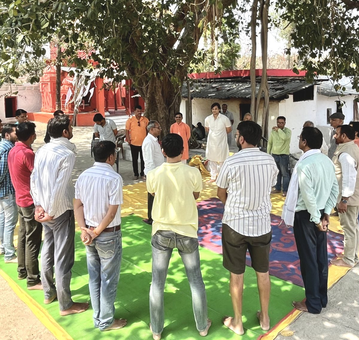 akash_rajput09's tweet image. संघ में एकता है और हमारे भारत में शक्ति है ।🚩
@RSSorg 
@rssorg_official @MohanBhagwat_1 @HitanandSharma @brajeshpathakup @vdsharmabjp @narendramodi 
#rss #ekta #shakti #bharat #akash #sangh #rsspirit #rssfamily #family #rashtriyaswayamsevaksangh #akashsinghrajput #mohanbhagwat