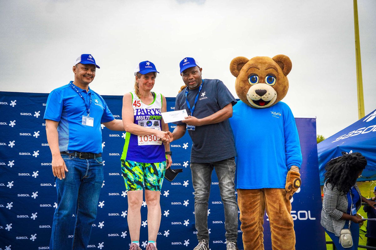 Race to the finish line with <a href="/MTNza/">MTN South Africa</a> who will be giving away prizes galore at the #SasolSasolburgMarathon. Late entries will be permitted on the day of the marathon. Learn more entryninja.com/events/79911-s… #SasolMarathon