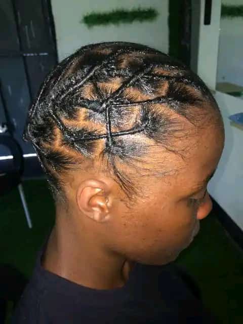 Eunikproducts's tweet image. The confidence you have after doing dreads and using our hair products, the results speaks for it self. Visit us Eunik Hair Products Zambia . 🥰💃😘
‼️Start k180
‼️Retouch k100
We are found:
Kulima Tower building lusaka
Call or WhatsApp us now: +260976028144
#dreadlock
