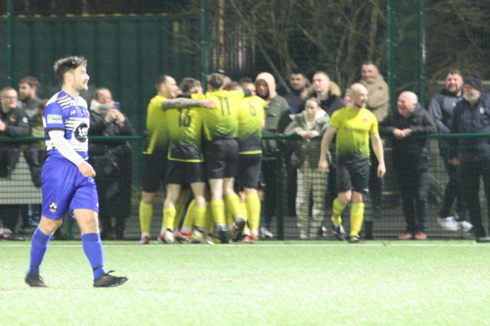 𝗠𝗔𝗧𝗖𝗛 𝗗𝗔𝗬
𝗙𝗟𝗢𝗢𝗗𝗟𝗜𝗧 𝗖𝗨𝗣 𝗙𝗜𝗡𝗔𝗟

Tonight, Eadsey and the boys will face Chesterfield Youth in the Floodlit Cup Final.

Come down, be the twelfth man and cheer the lads on.

All the details are below.

#UpTheDinno