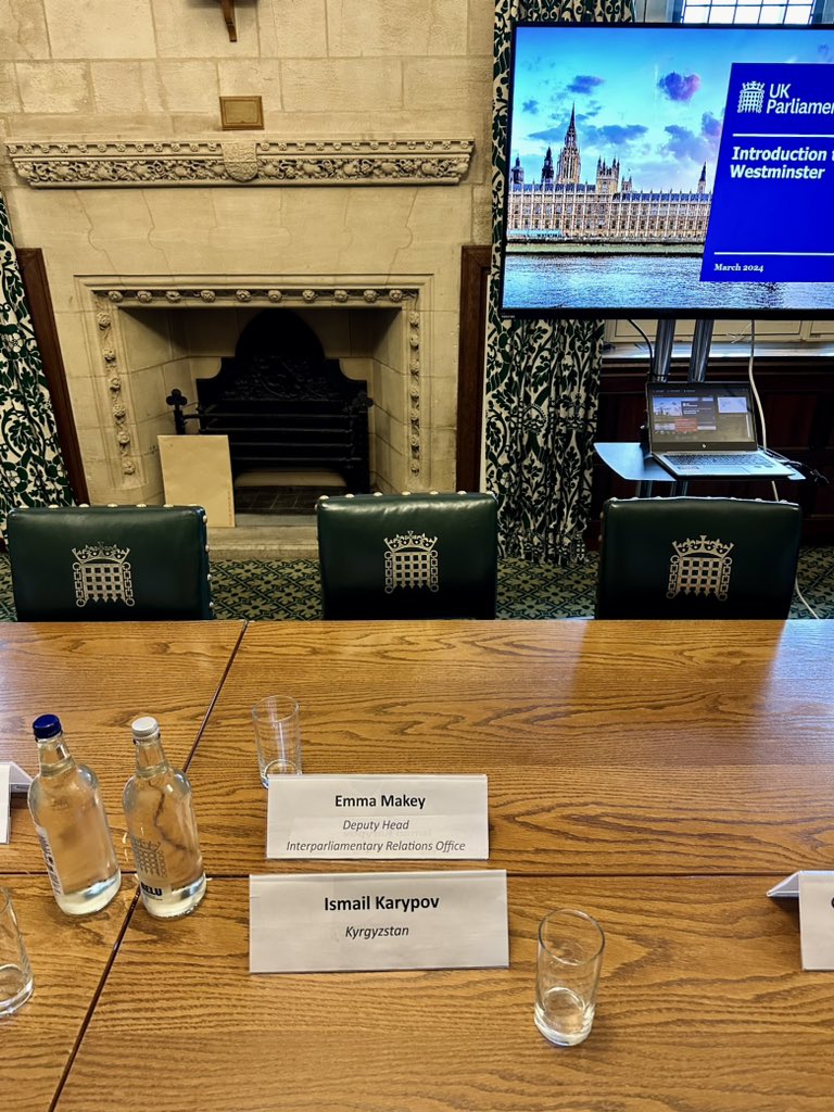 Was delighted to meet with UK MPs, Peers & senior Clerks last week. As fellows of @JohnSmithTrust we learnt a lot about parliamentary processes in UK and engaged in detailed dialogue about UK relations with our countries. Thanks a lot for hosting @BGIPU @RickNimmo @JoePerry42
