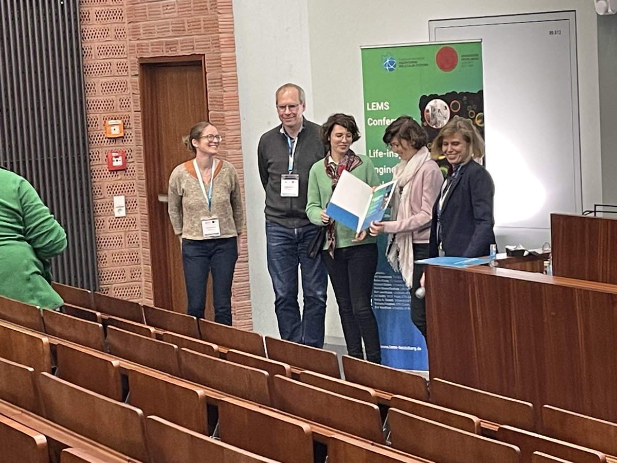 Better late than never! Congratulations, @B_Kriebisch and @CKriebisch, on winning the poster prize at the Life Inspired Molecular Engineering conference with the poster 'Chemically fueled motion'. Hopefully, the work can soon be read in your favorite journal!