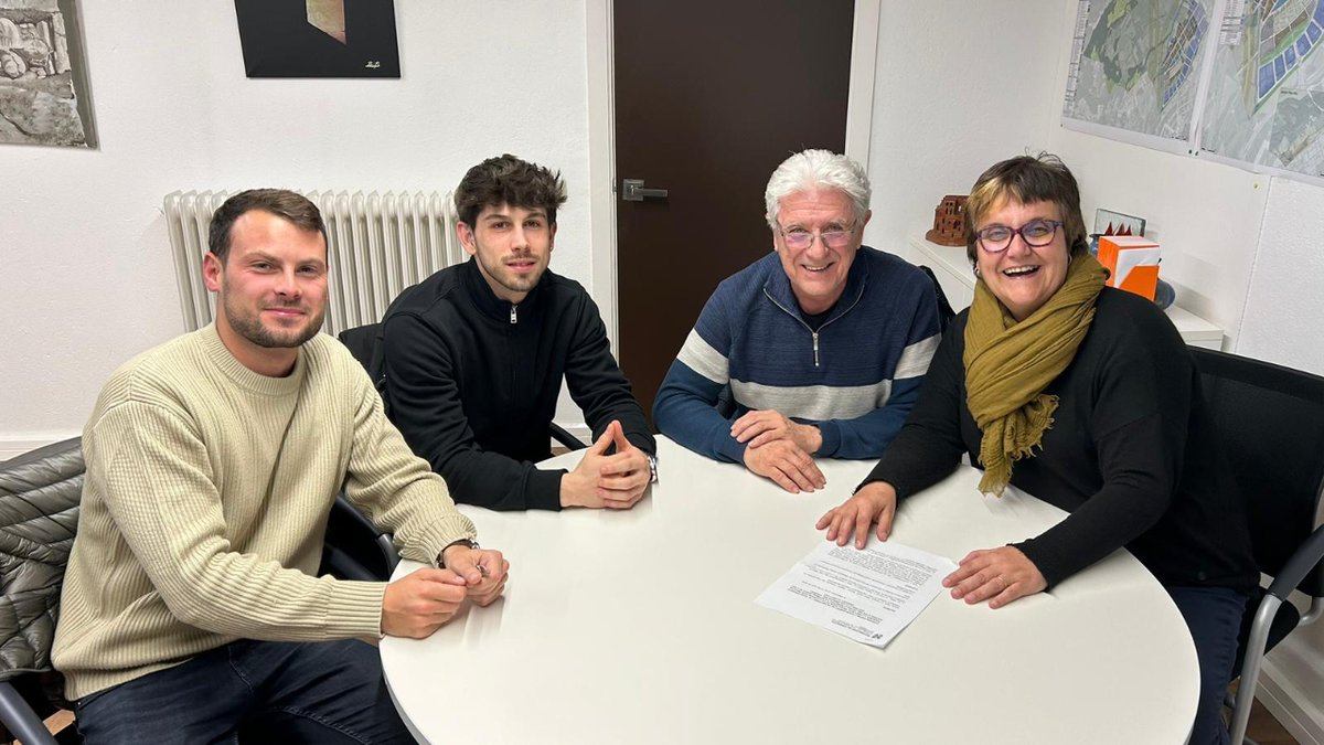 Vilablareix tweet media