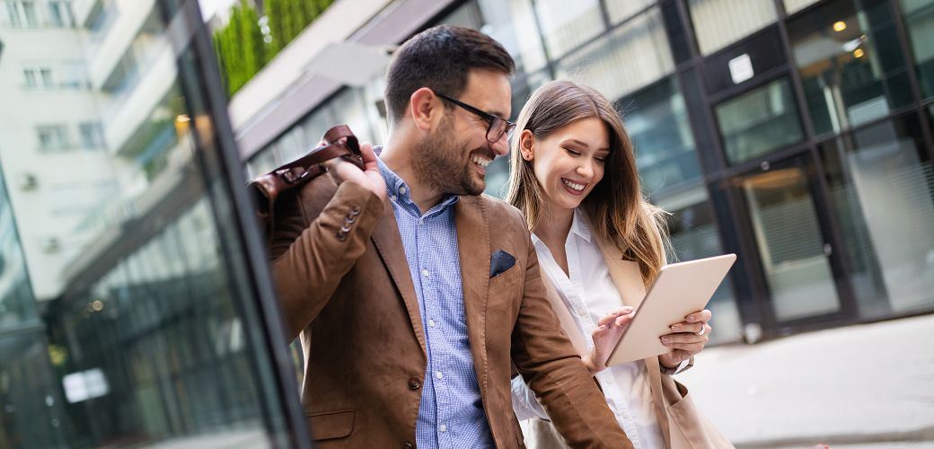 Die Geschäftsidee ist das Fundament für den Erfolg Ihres Unternehmens, eine passende zu finden ist aber nicht so leicht. Daher haben wir 30 Ideen gesammelt, um Sie zu inspirieren!👍
geschaeftsideen.de/30-Geschaeftsi…