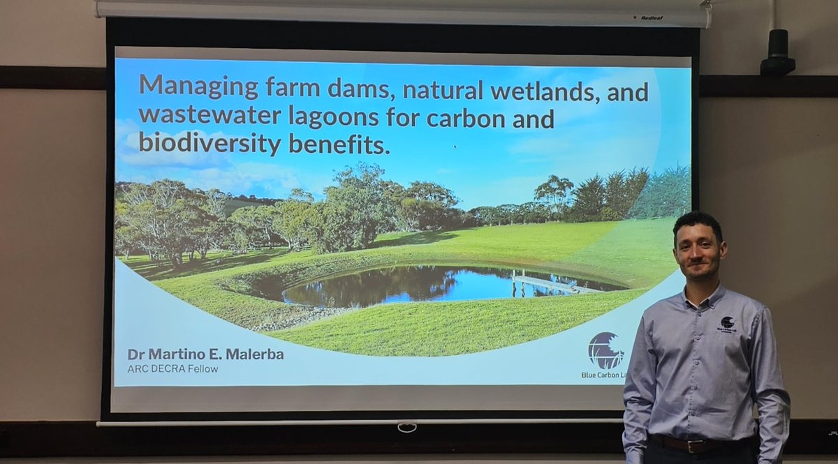 ‘Teal Carbon’ refers to freshwater wetlands. Their degradation can release CO2 and methane. Dr. @MartinoMalerba, ARC DECRA Fellow at Blue Carbon Lab, highlighted their best management practices for increasing carbon emissions abatement. More info bluecarbonlab.org/our-research/t…