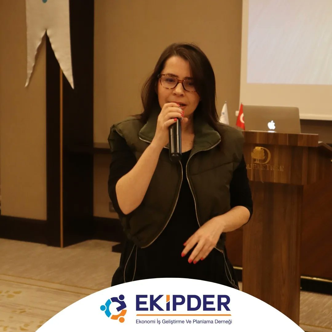 Aylık olağan toplantımızda üyelerimizle iftarda buluştuk.
YK.bşk.Sn.<a href="/ResatGuneyOMC/">Resat GÜNEY</a> açılış konuşması sonrasında Sn.Tuna terzioğlu "ERP", Avukat Sn. Sena Elif Yönter "Arabuluculuk" ve Sn. Ayçin Teker "Liderlikte Güç Zehirlenmesi" sunumlarını üyelerimizle paylaştılar.