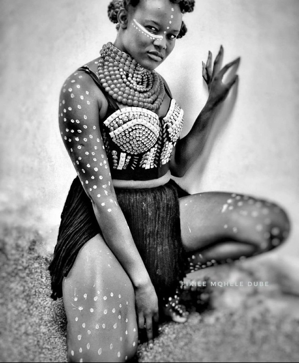 Happy birthday Queen <a href="/awa_khiwe/">AWA KHIWE</a> 😘